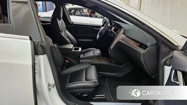 Tesla Model S 2020 Белый из Кореи, фото 2