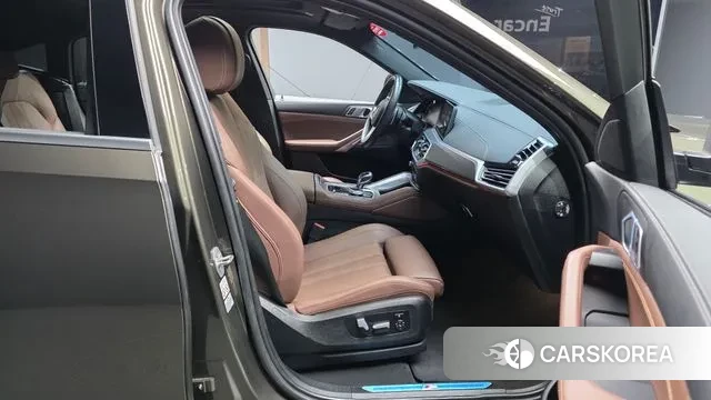 BMW X6 (G06) id 3529464 из Кореи 2