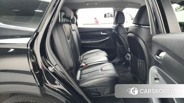 Hyundai The New Santa Fe 2021 Черный из Кореи, фото 2