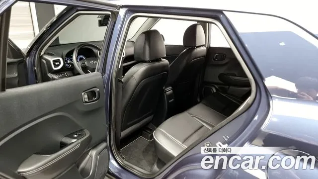 Hyundai Venue 2022 Синий из Кореи, фото 2