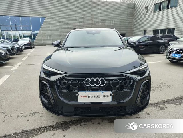Audi Q5L 2026 Черный из Китая, фото 2