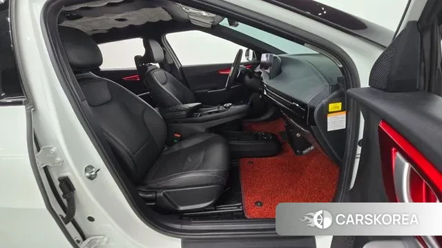 Kia EV6 2022 Белый из Кореи, фото 2