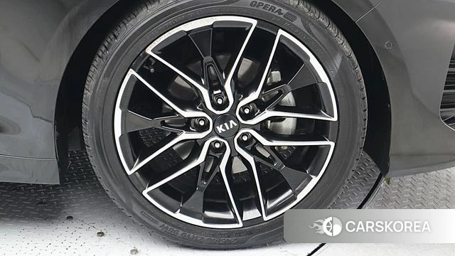 Kia K5 3rd generation 2021 Черный из Кореи, фото 2
