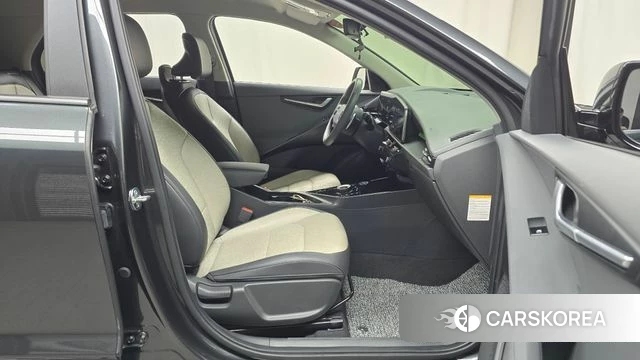 Kia Di Ol Nu Niro 2024 Серый из Кореи, фото 2