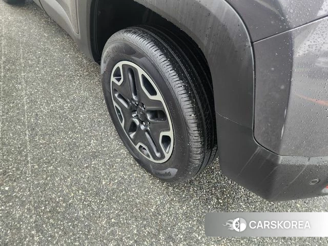 Jeep Renegade 2018 Серый из Кореи, фото 2