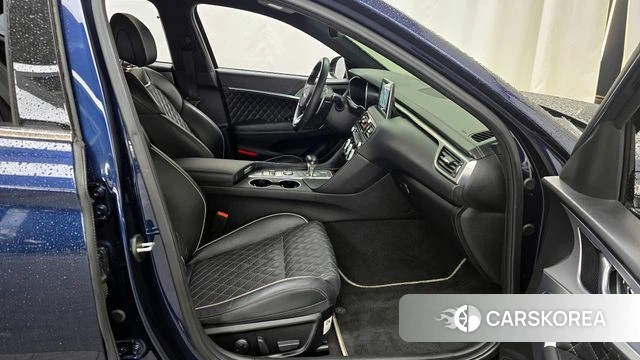 Genesis G70 2019 Синий из Кореи, фото 2