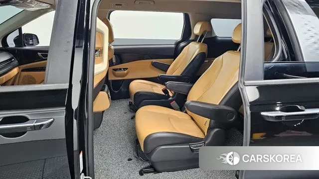 Kia Carnival 4th generation 2022 Черный из Кореи, фото 2