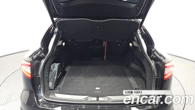 Maserati Levante id 2694190 из Кореи 2