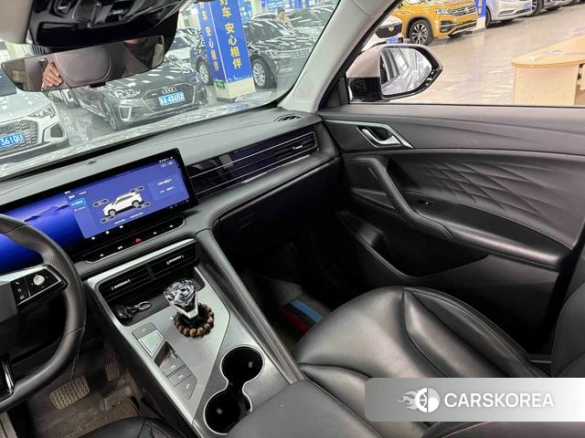 Roewe RX5 2023 Серебристо-серый из Китая, фото 2