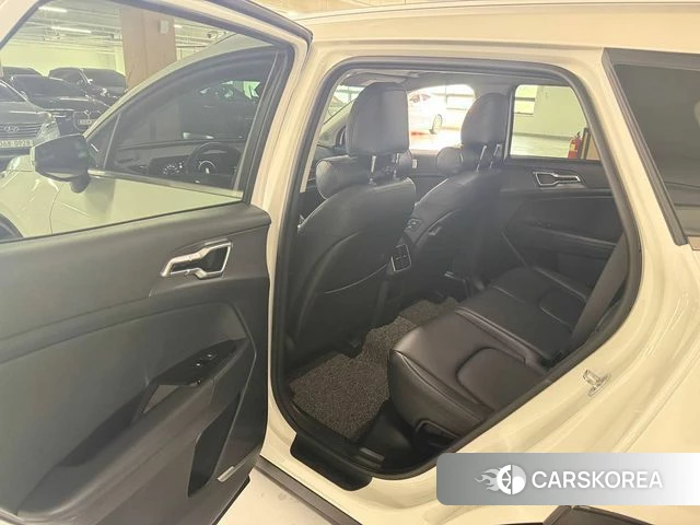 Kia Sportage 5th Generation 2022 Белый из Кореи, фото 2