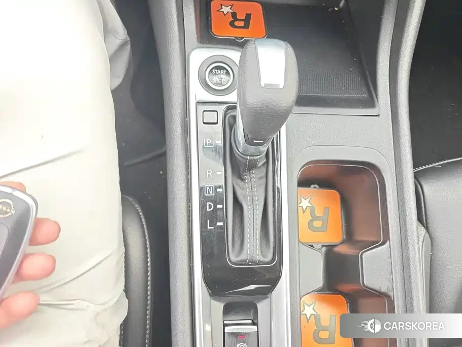 Nissan Sylphy 2026 Белый из Китая, фото 2
