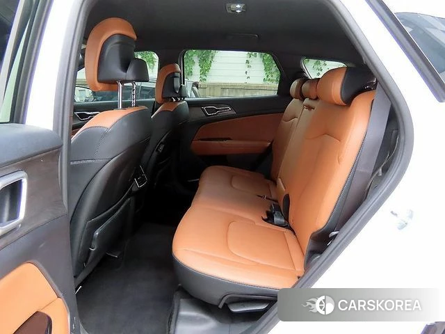 Kia Sportage 5th Generation 2023 Белый из Кореи, фото 2