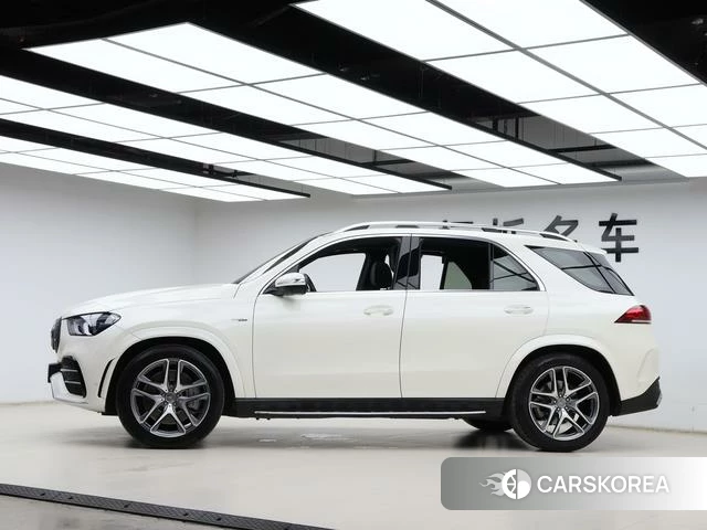 Mercedes-Benz GLE AMG 2023 Белый из Китая, фото 2
