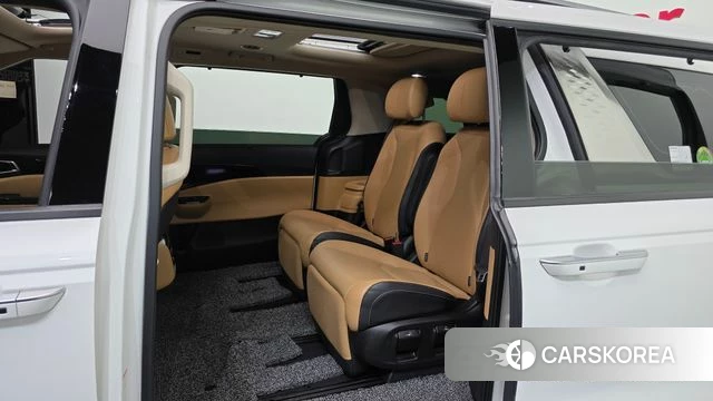 Kia Carnival 4th generation 2022 Белый из Кореи, фото 2