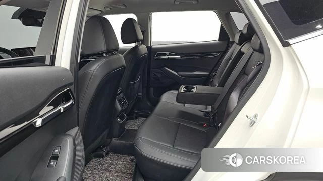 Kia Seltos 2022 Белый из Кореи, фото 2