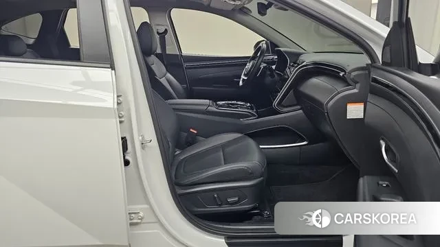 Hyundai Tucson Hybrid (NX4) 2023 Белый из Кореи, фото 2