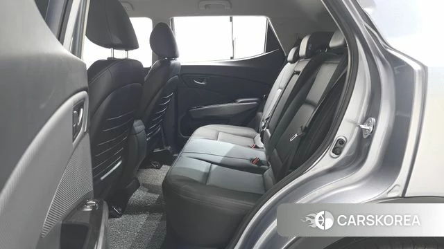 Ssangyong The New Tivoli 2026 Серебристо-серый из Кореи, фото 2