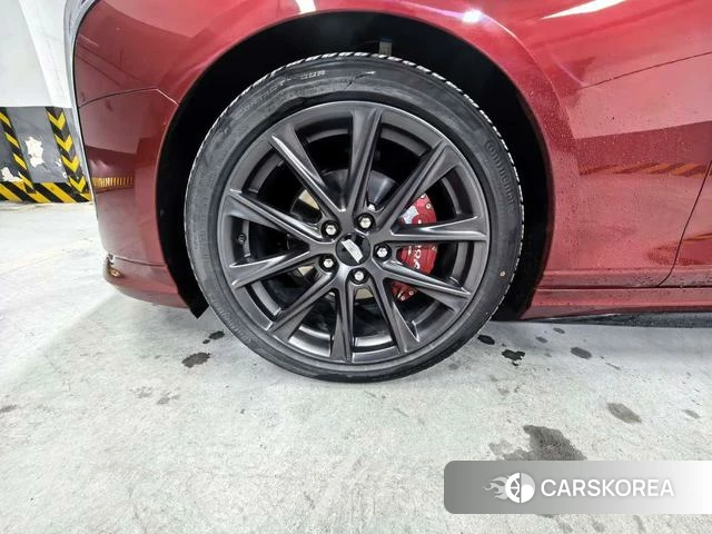Cadillac CT4 2020 Красный из Китая, фото 2