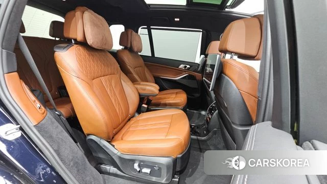 BMW X7 (G07) 2020 Черный из Кореи, фото 2