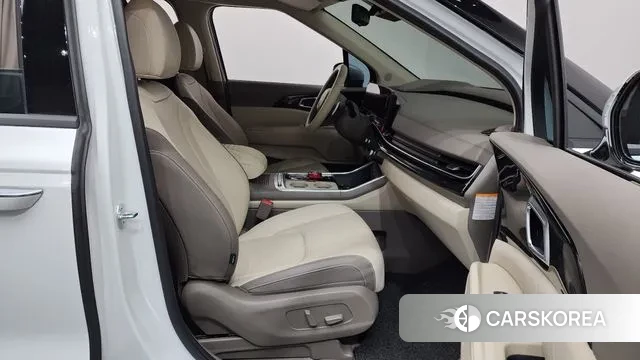 Kia The New Carnival 4th Generation 2024 Белый из Кореи, фото 2