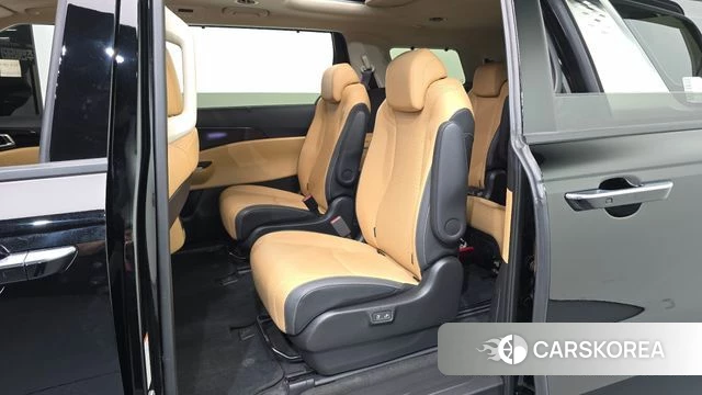 Kia Carnival 4th generation 2023 Черный из Кореи, фото 2