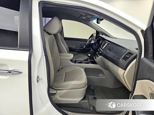 Kia The New Carnival 2020 Жемчужный цвет из Кореи, фото 2