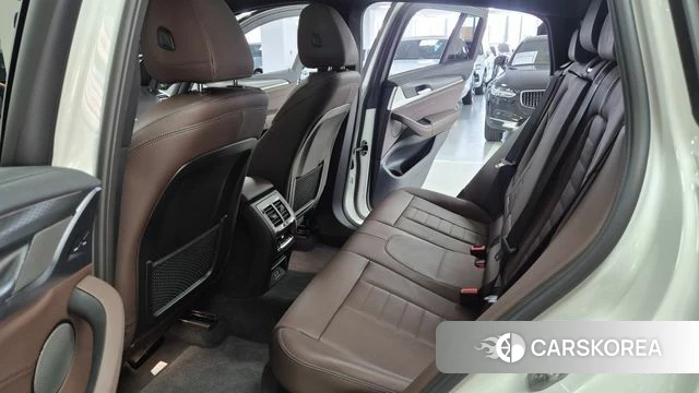 BMW X4 (G02) 2025 Белый из Кореи, фото 2