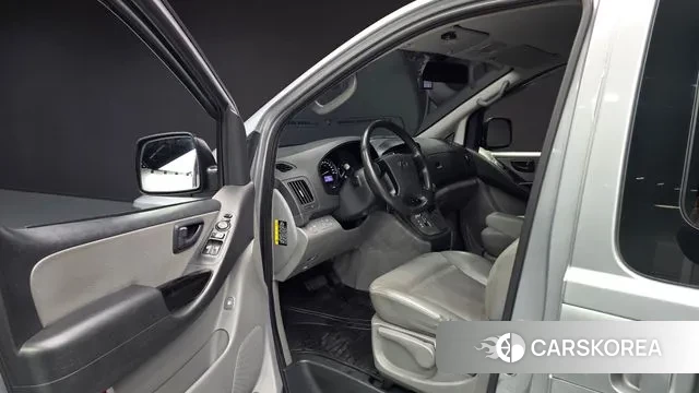 Hyundai The New Grand Starex 2018 Серый из Кореи, фото 2