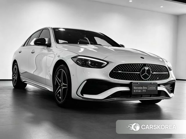 Mercedes-Benz Class C 2024 Белый из Китая, фото 2