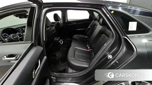 Kia K5 3rd generation 2023 Серый из Кореи, фото 2