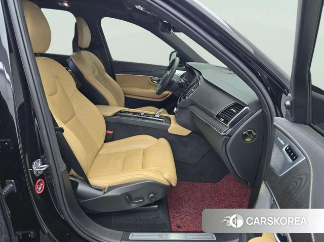 Volvo XC90 second Generation 2021 Черный из Кореи, фото 2