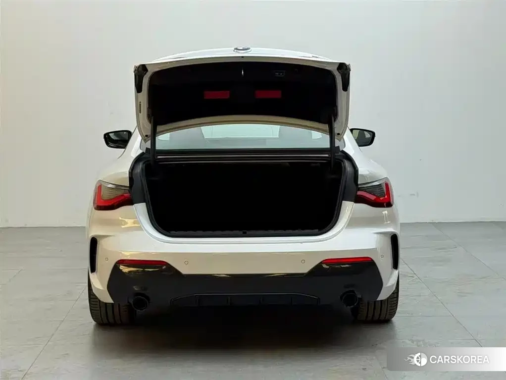 BMW 4 series 2023 Белый из Китая, фото 2