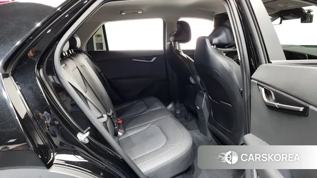 Kia Di Ol Nu Niro 2025 Черный из Кореи, фото 2