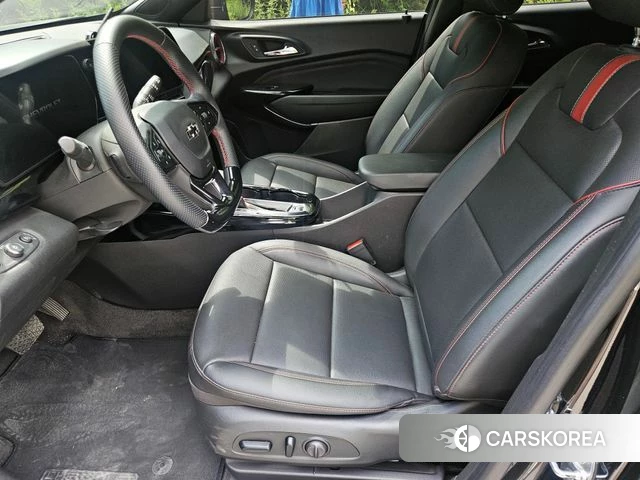 Chevrolet (GM Daewoo) Trax Crossover 2023 Черный из Кореи, фото 2