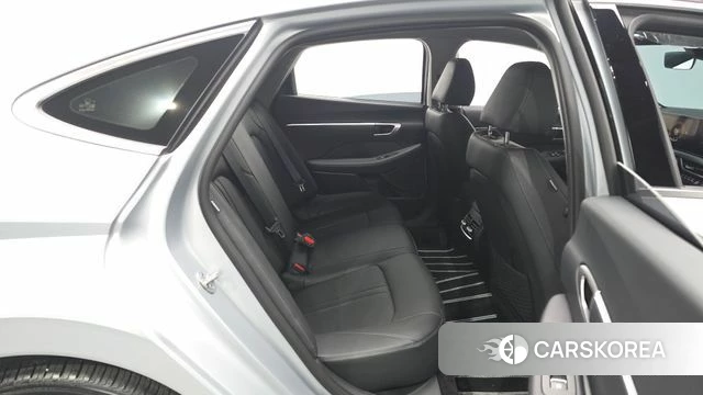 Hyundai Sonata D Edge (DN8) 2026 Серебристо-серый из Кореи, фото 2