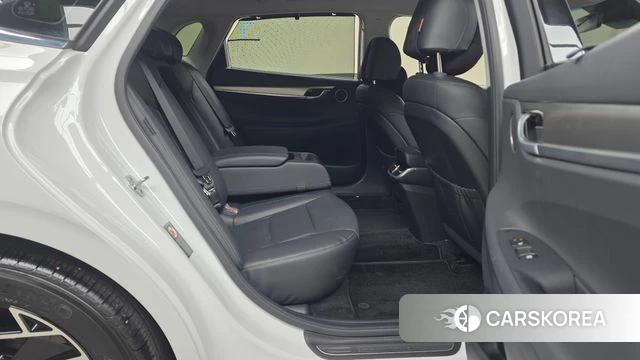 Hyundai The New Grandeur IG Hybrid 2022 Белый из Кореи, фото 2