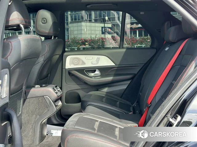 Mercedes-Benz GLE AMG 2023 Черный из Китая, фото 2