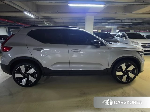 Volvo XC40 Richards 2023 Серебряный из Кореи, фото 2