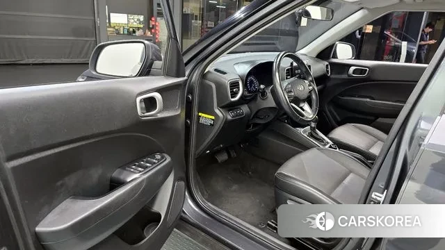 Hyundai Venue 2019 Серый из Кореи, фото 2