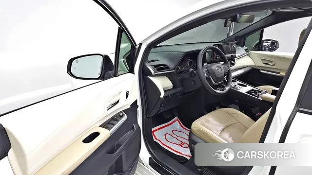 Toyota Sienna 4th Generation 2023 Белый из Кореи, фото 2