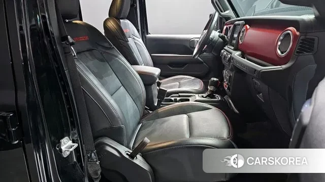 Jeep Wrangler (JL) 2023 Черный из Кореи, фото 2