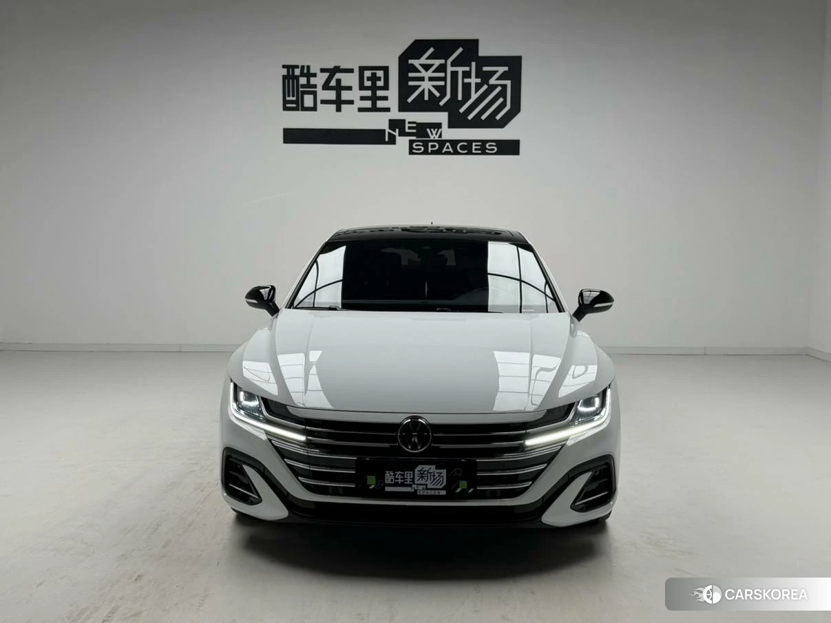 Volkswagen CC 2022 Белый из Китая, фото 2