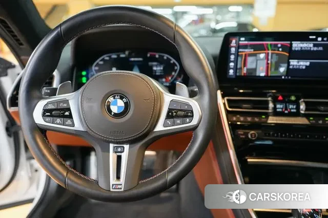 BMW 8 Series (G15) 2023 Белый из Кореи, фото 2