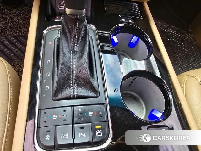 Kia All New Carnival 2018 Черный из Кореи, фото 2
