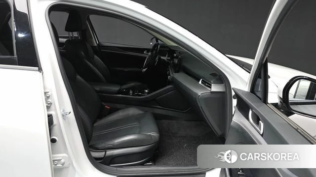 Kia K5 3rd generation 2022 Белый из Кореи, фото 2