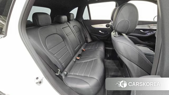 Mercedes-Benz GLC-Class X253 2022 Белый из Кореи, фото 2