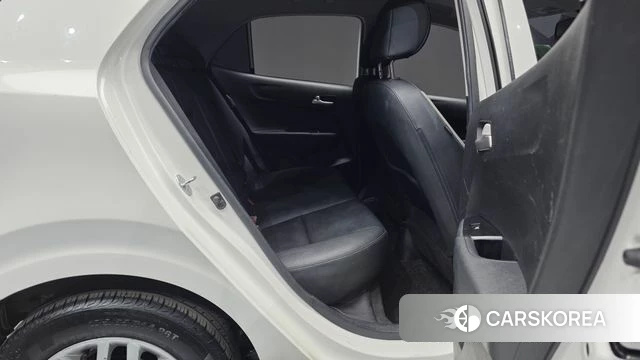 Kia Morning Urban (JA) 2023 Белый из Кореи, фото 2