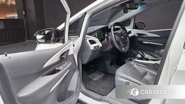 Chevrolet (GM Daewoo) Bolt EV 2019 Белый из Кореи, фото 2