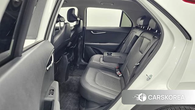 Kia Di Ol Nu Niro 2023 Белый из Кореи, фото 2