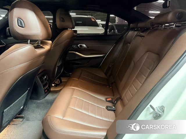 BMW 3 Series (G20) 2019 Белый из Кореи, фото 2